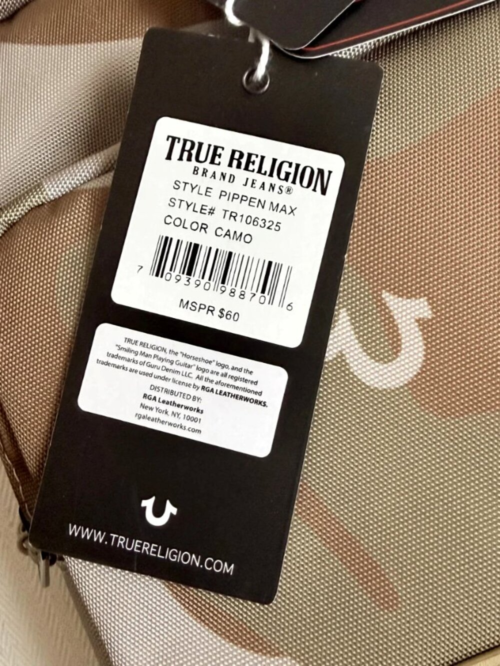 NWT True Religion Pippen Max Men's Camo Sling Bag Crossbody Travel Pack - Picture 11 of 16